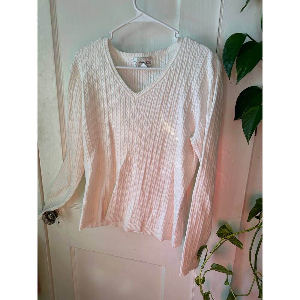 Chadwick’s women’s size x-large white v-neck sweater - Picture 2 of 9